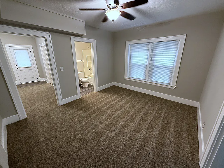 2235 S Shelby St — Photo 10
