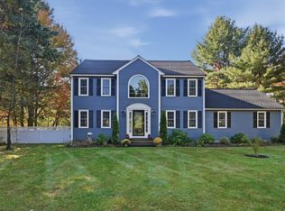 3 King Philip Path, Mendon, MA 01756