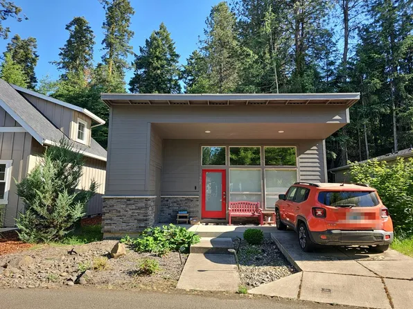 1860 Cousteau Loop, Salem, OR 97302
