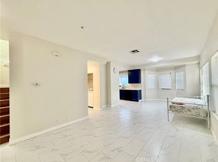 319 W Duarte Rd #319A, Monrovia, CA 91016