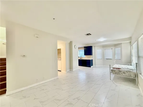 319 W Duarte Rd #319A, Monrovia, CA 91016