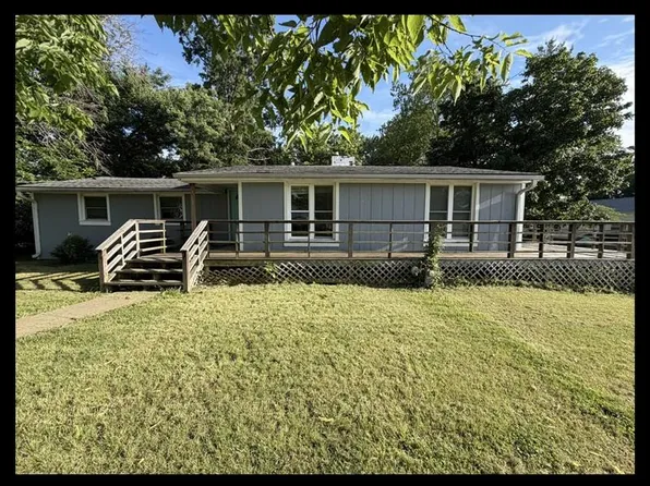 101 W Mill St, Shelbina, MO 63468