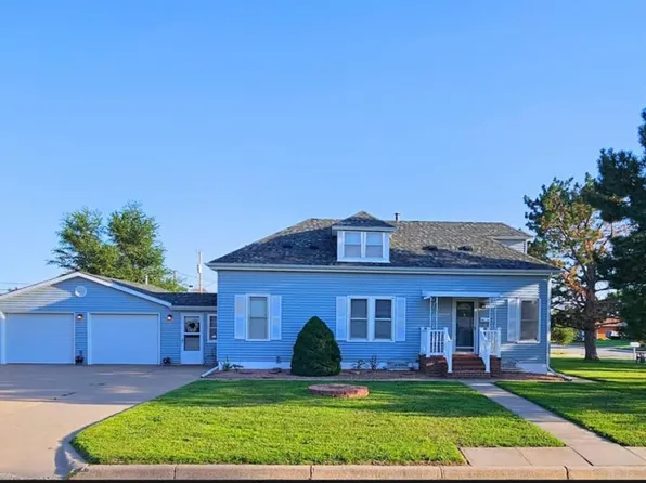 103 N 4th St, Stockton, KS 67669