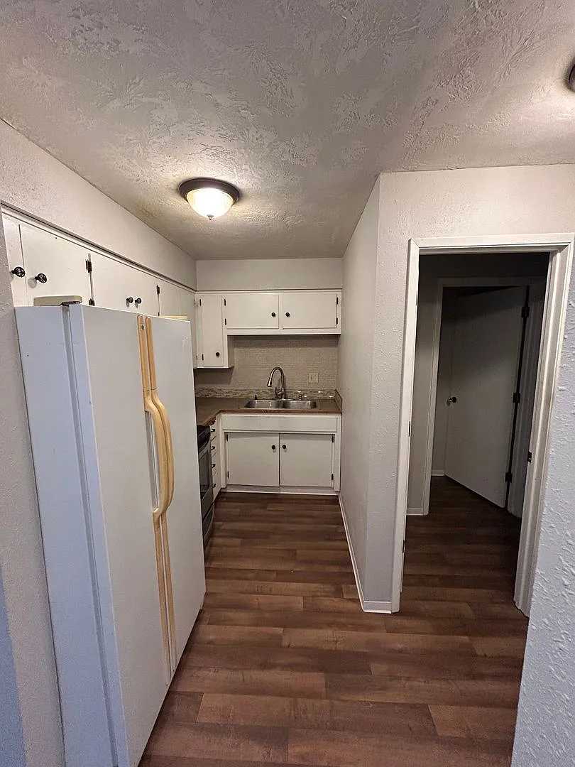 High Street Apts-El Chapo, LLC — Photo 2