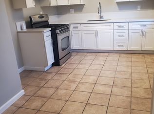 1112 Peppermint Ct, Modesto, CA 95355