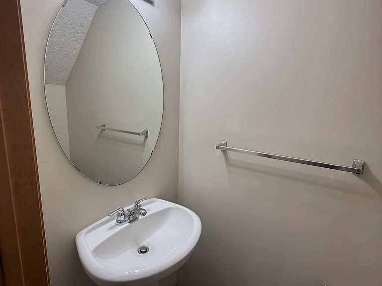 15652 Emerald Dr #10 — Photo 7