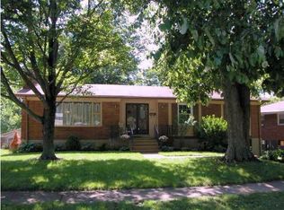 512 Willowbrook Rd, Woodland Hills, KY 40243