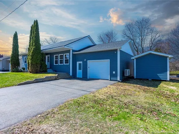 42 Stewart Ave, Sussex, NB E4E 2E6