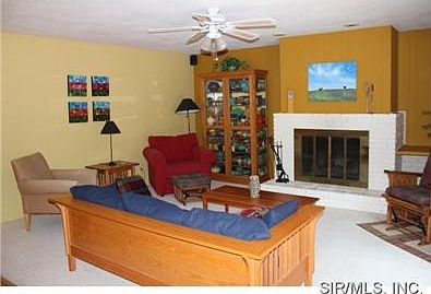 2nd image of 338 Sherwood Dr