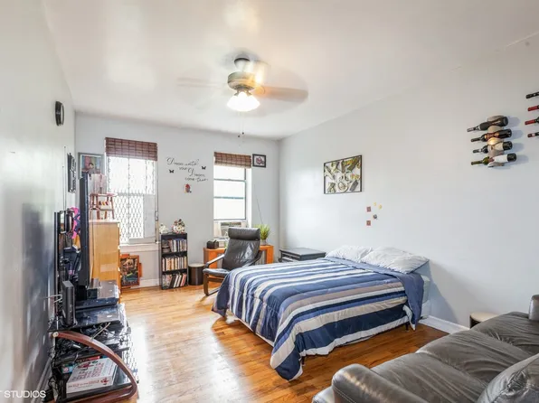 1670 Longfellow Avenue 6J image 3 of 14