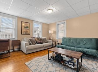 674 Saratoga St #2B, Boston, MA 02128