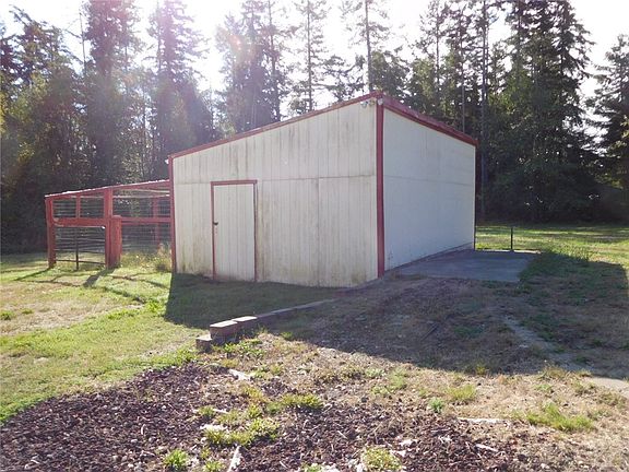 2nd image of 5230 SE Bentwood Ln