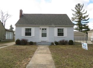 313 Glendale Ct, Rochester, MI 48307