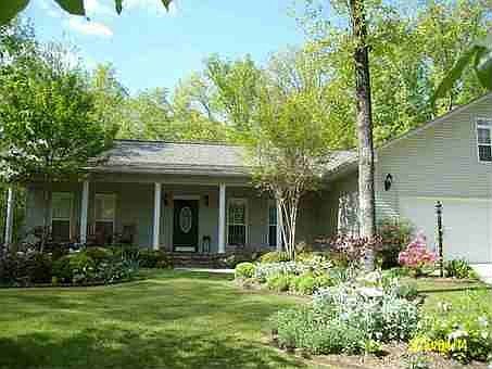 1st image of 214 Diamondhead Dr
