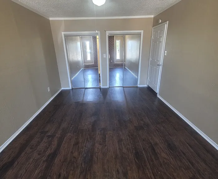 711 Ruby Dr — Photo 8