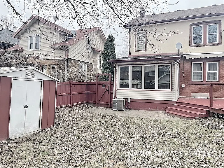 1515 Pelissier St — Photo 31