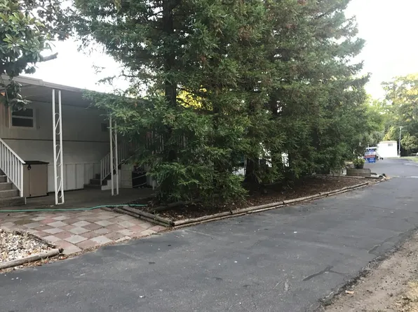 5294 Brook Park Ln, Sacramento, CA 95841
