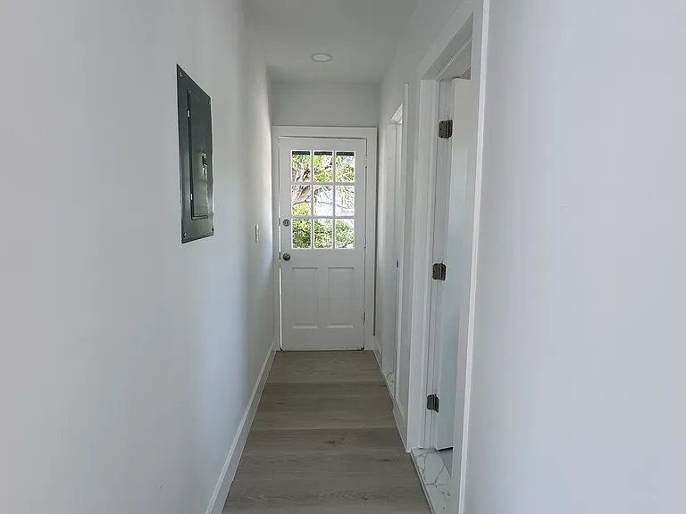 434 NE 7th Ave #7 — Photo 12