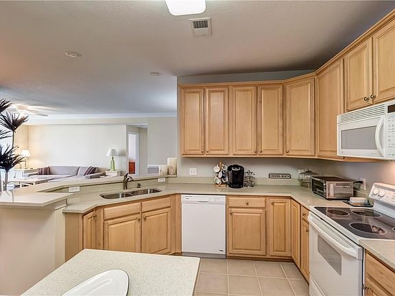 5th image of 2904 Brighton Beach Pl APT 204