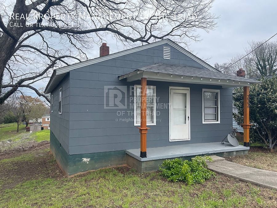 1st image of 222 Holderby St