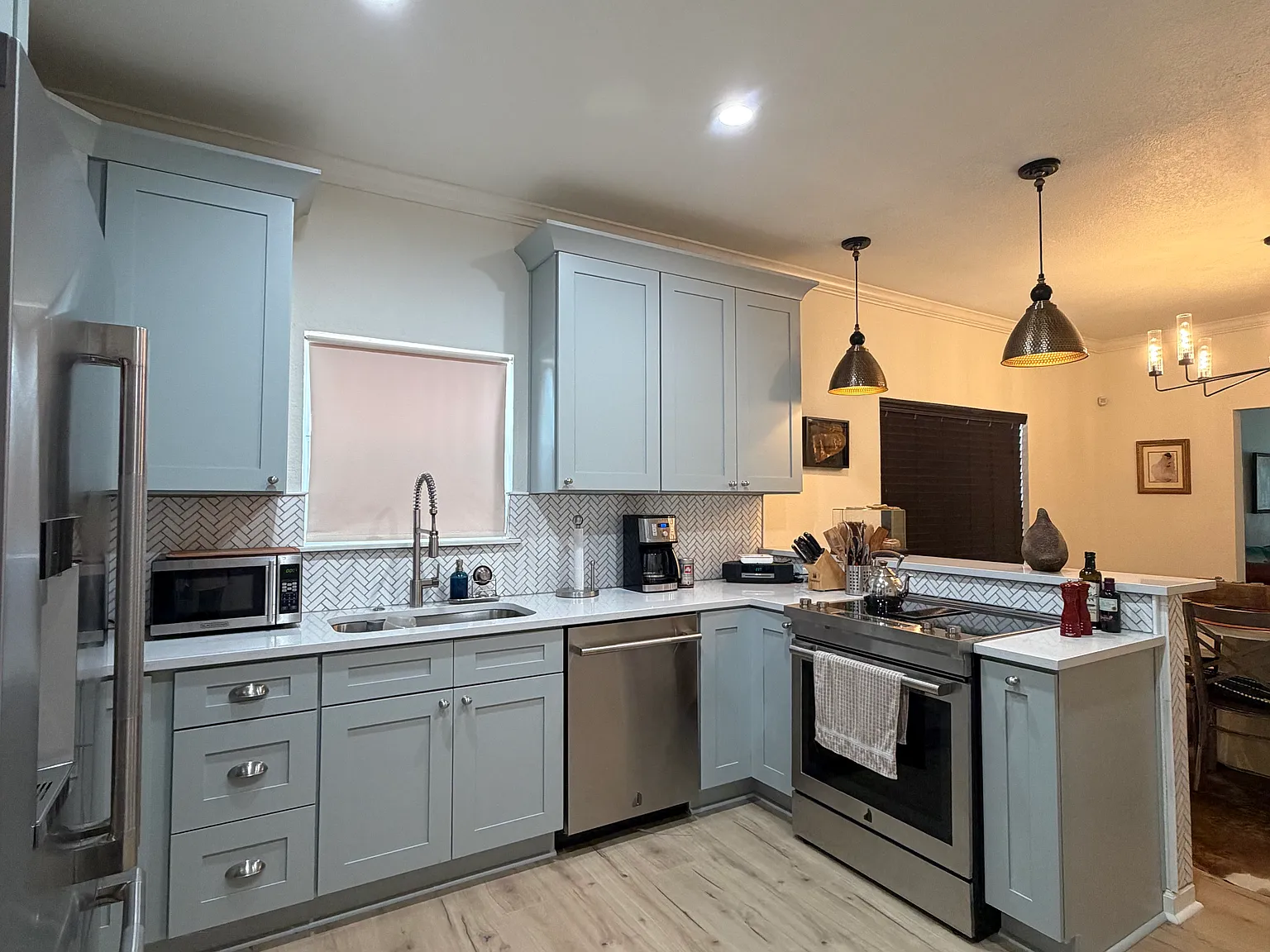 3 bed, 1266 sqft, $1,950 — Photo 4