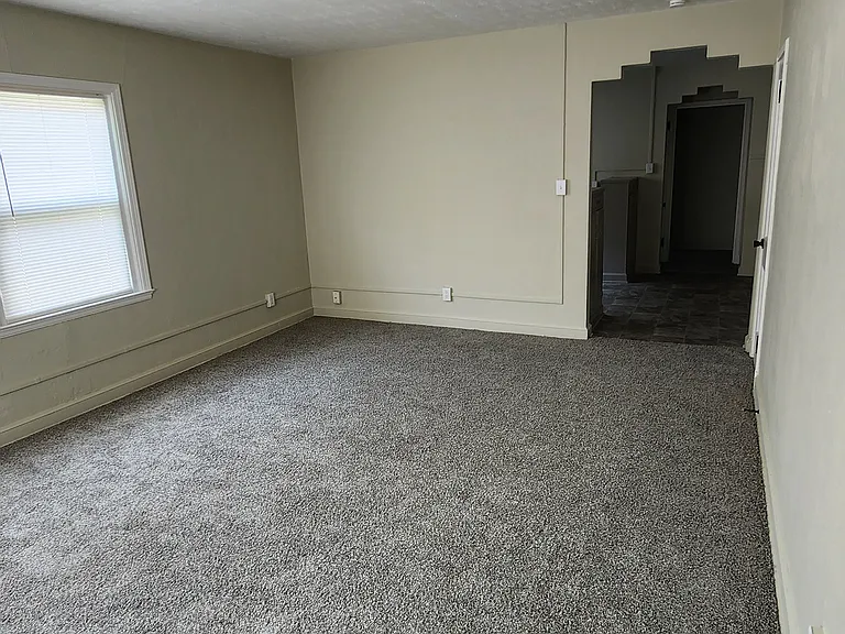 927 S Buckeye St #4 — Photo 8