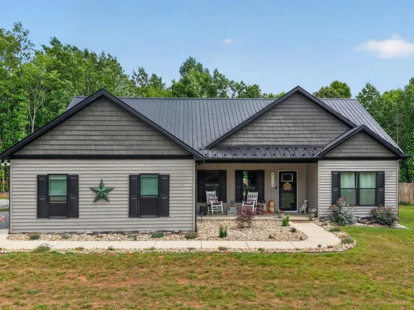 4320 Lewis Ford Rd, Brookneal, VA 24528