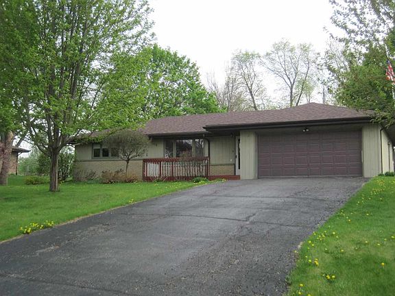 2nd image of 2741 Teton Dr