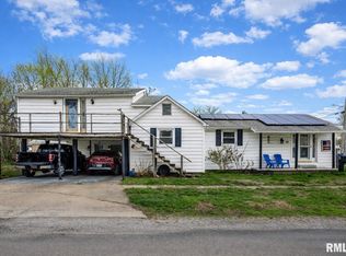 500 Kramer St, Carterville, IL 62918