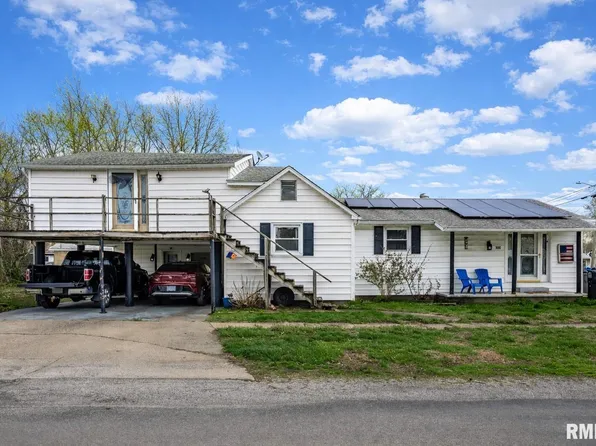 500 Kramer St, Carterville, IL 62918