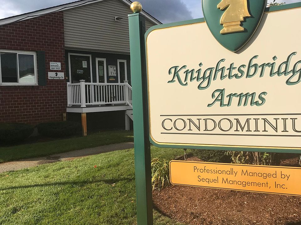 1st image of 5 Knightsbridge Dr #306