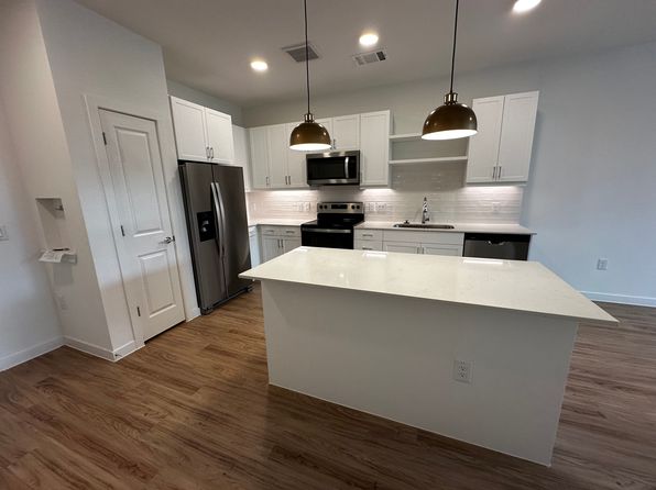 (undisclosed Address)