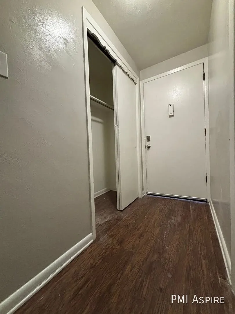 1 Bed, 1 Bath Wheat Ridge Living Near Dining, Shopping, Parks & Mountain Access — Photo 2