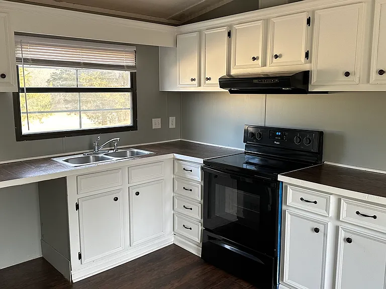 171 Kelly Rd — Photo 12