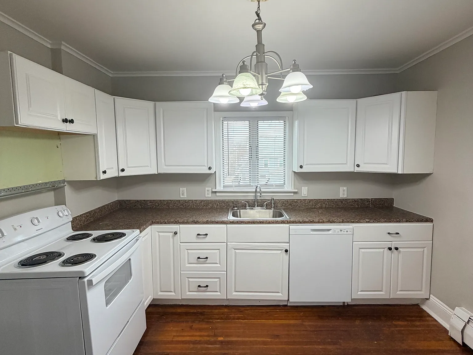 1634 Ella T Grasso Blvd — Photo 4