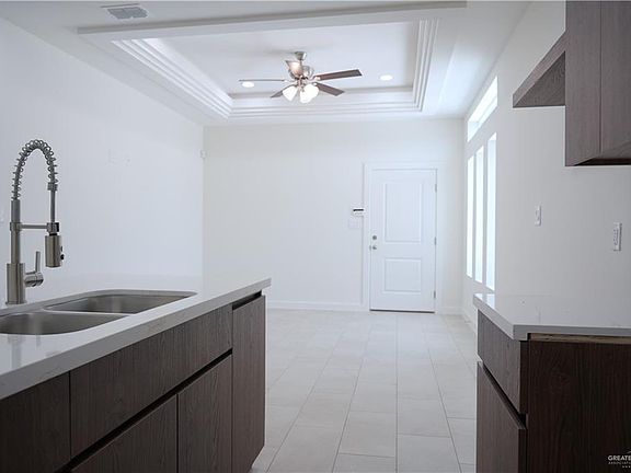 5th image of 1217 S Woodland Dr #2