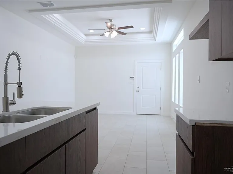 1217 S Woodland Dr #2 — Photo 5