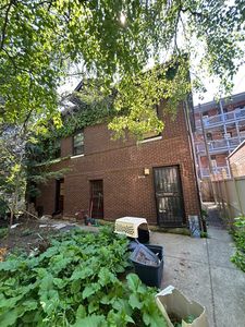 6714 S Paxton Ave, Chicago, IL, 60649