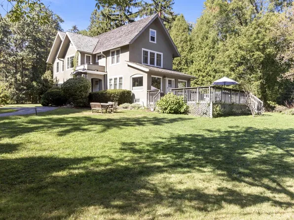 7632 North Beach DRIVE, Fox Point, WI 53217