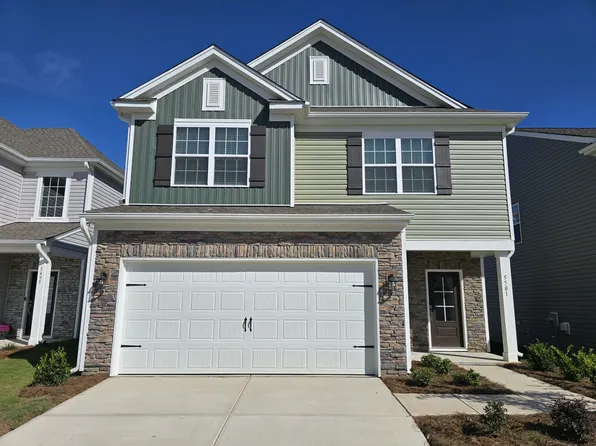 5501 Hydrangea St, Winston Salem, NC 27104