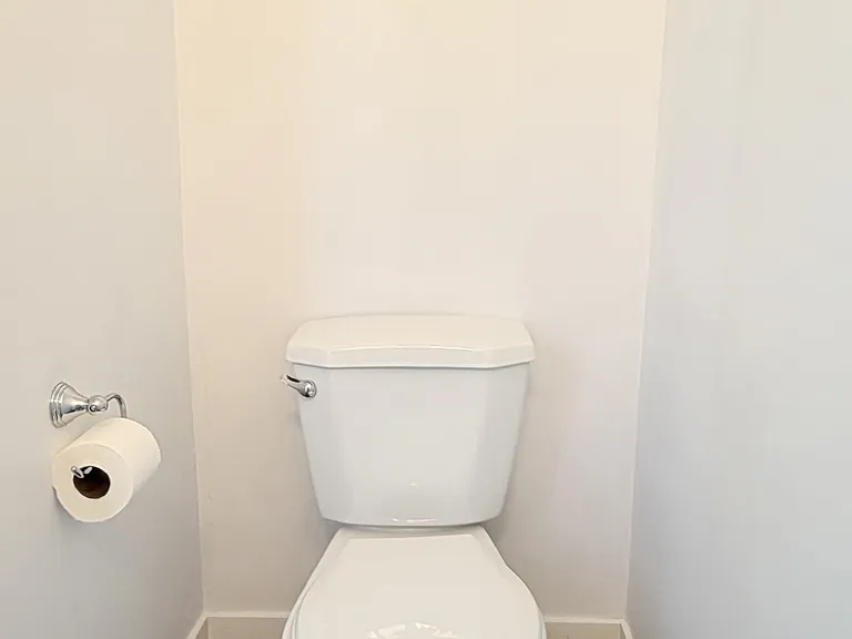 766 Indian Rd N #1 — Photo 12