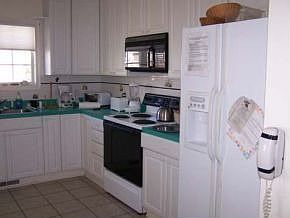 2nd image of 109 W Cape Shores Dr