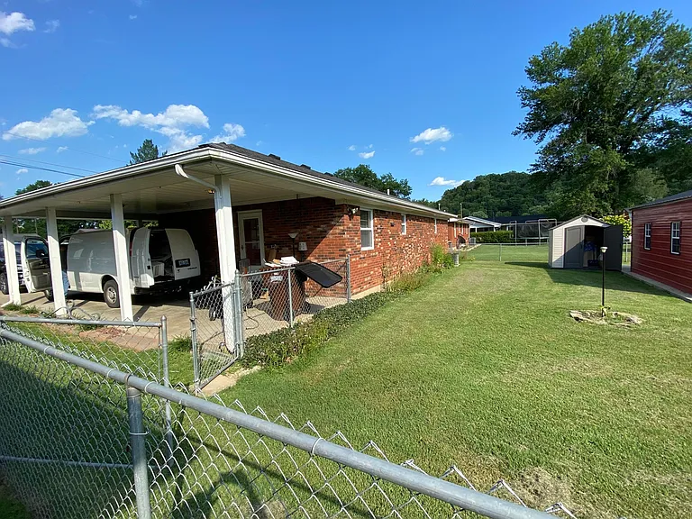 320 Port William Ln — Photo 3