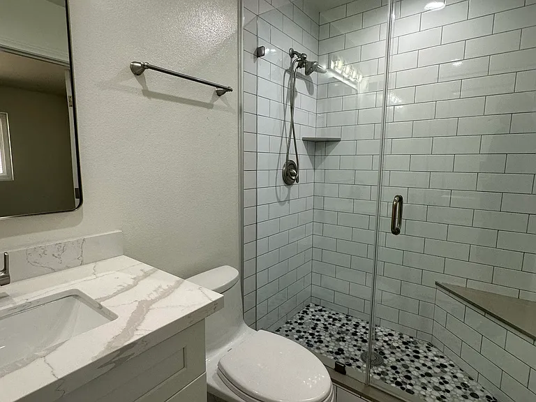 33032 Driftwood Ct — Photo 12
