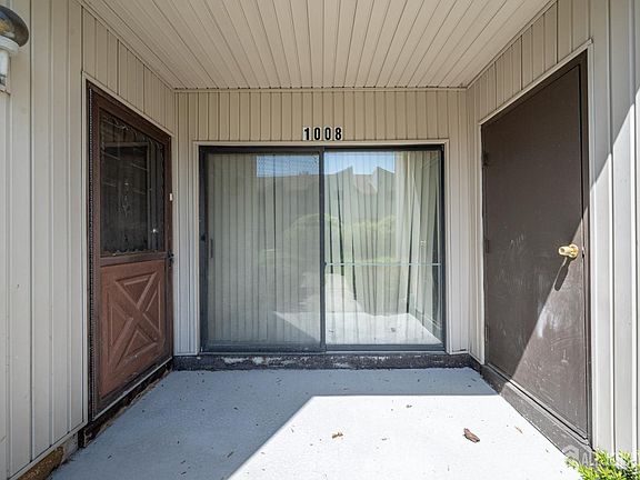 3rd image of 1008 Arborley Ct