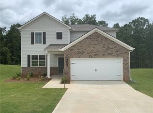 121 Fresh Laurel Ln, Locust Grove, GA 30248