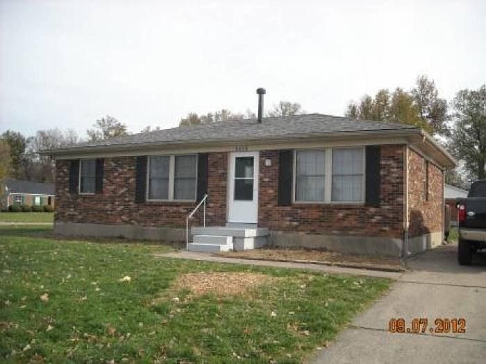 1st image of 5004 Ellington Ave