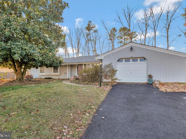 4620 Harwich Dr, Waldorf, MD 20601