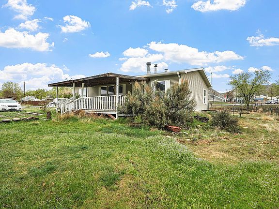 3rd image of 548 Lena Ln