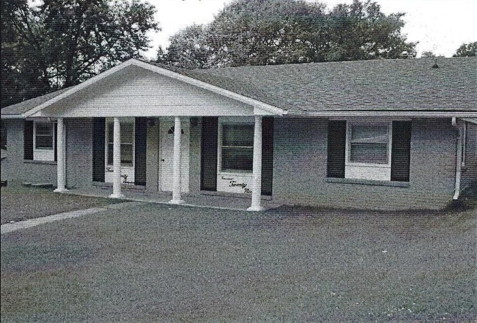 2 Bedroom Duplex Near SEMO